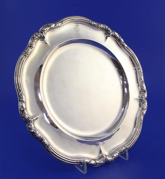 An early Victorian silver dinner plate by Paul Storr, 19.5 oz.